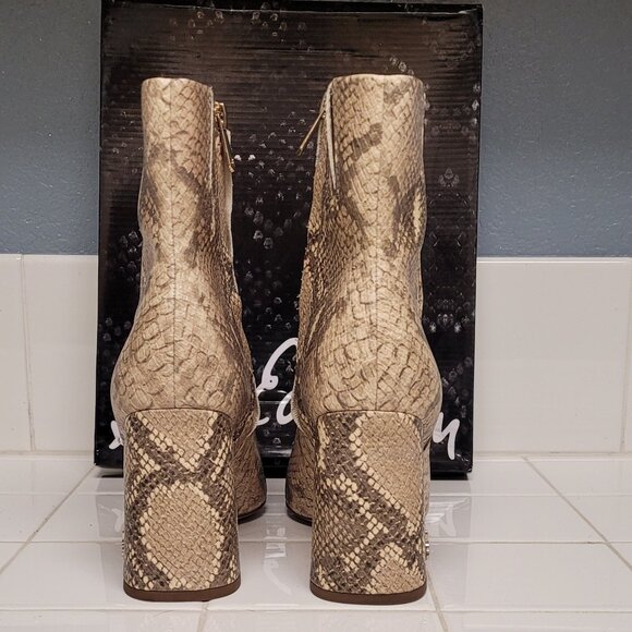 Ladies shoes - Picture 2 of 4